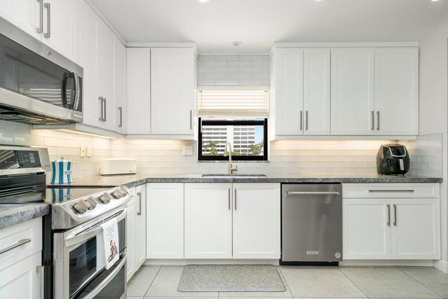 2679 S Ocean Boulevard 31, Boca Raton, FL 33432