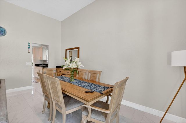 6502 Via Benita, Boca Raton, FL 33433