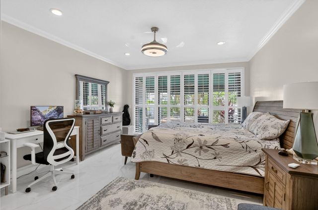 6502 Via Benita, Boca Raton, FL 33433