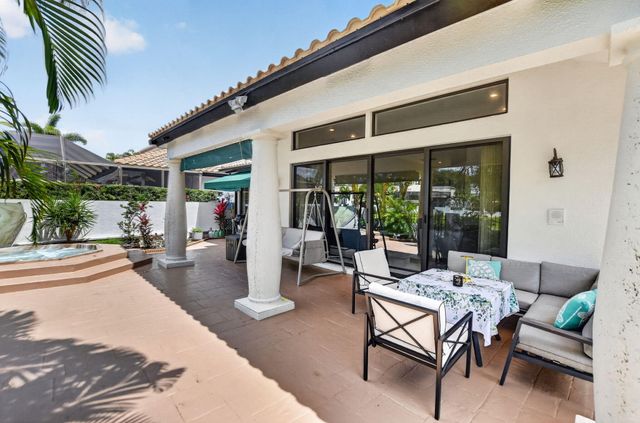 6502 Via Benita, Boca Raton, FL 33433