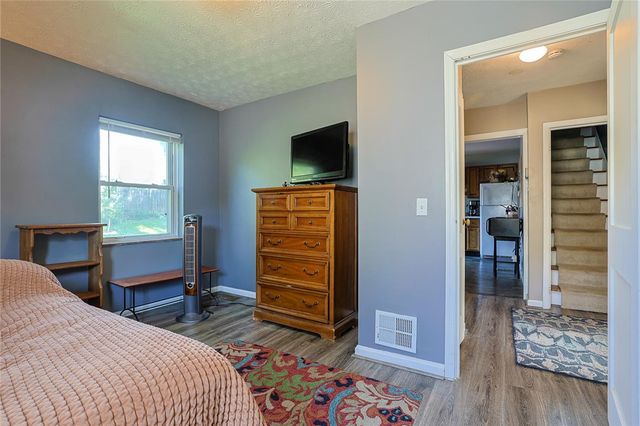 2707 Redfield Place, Cincinnati, OH 45230