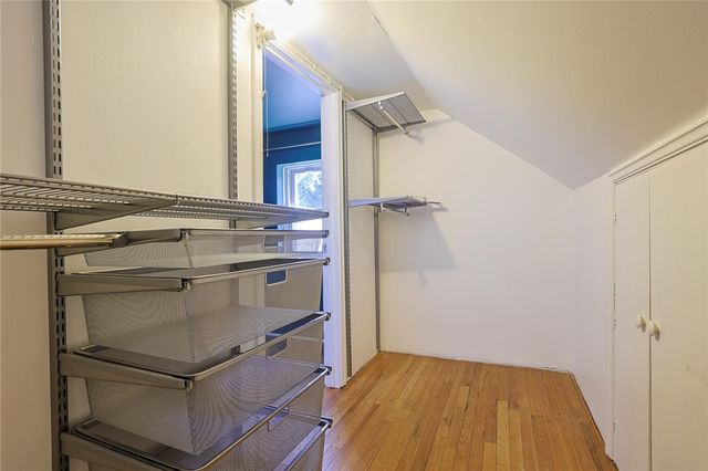 2707 Redfield Place, Cincinnati, OH 45230