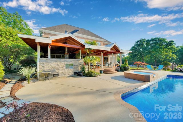 1171 Hilldale Drive, Lancaster, SC 29720