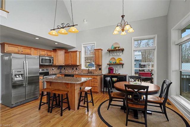 1901 Warf Road, Lexington, NC 27292