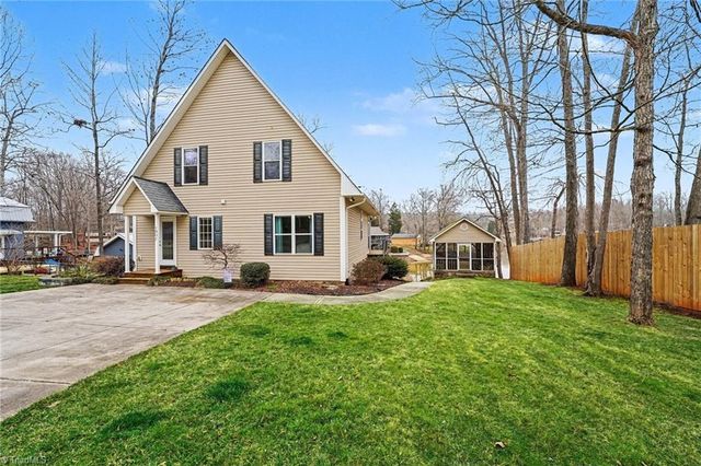 1901 Warf Road, Lexington, NC 27292