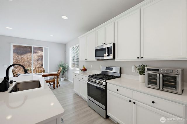 12836 Jammer Place NW, Silverdale, WA 98383
