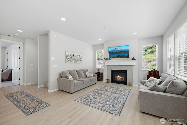 12836 Jammer Place NW, Silverdale, WA 98383