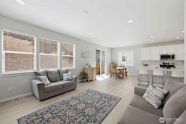 12836 Jammer Place NW, Silverdale, WA 98383