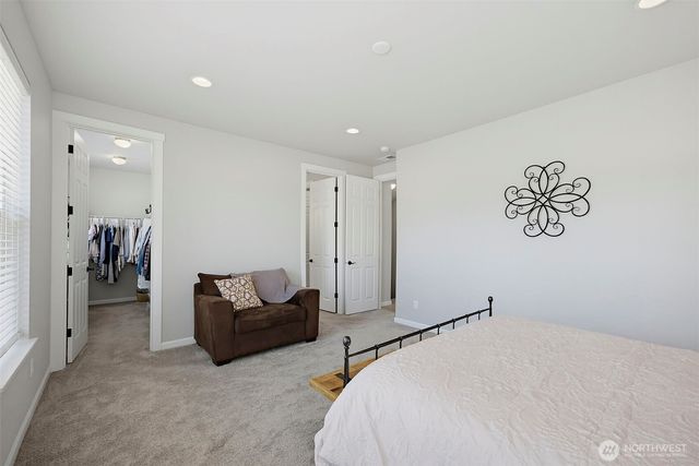 12836 Jammer Place NW, Silverdale, WA 98383