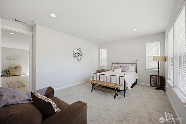 12836 Jammer Place NW, Silverdale, WA 98383