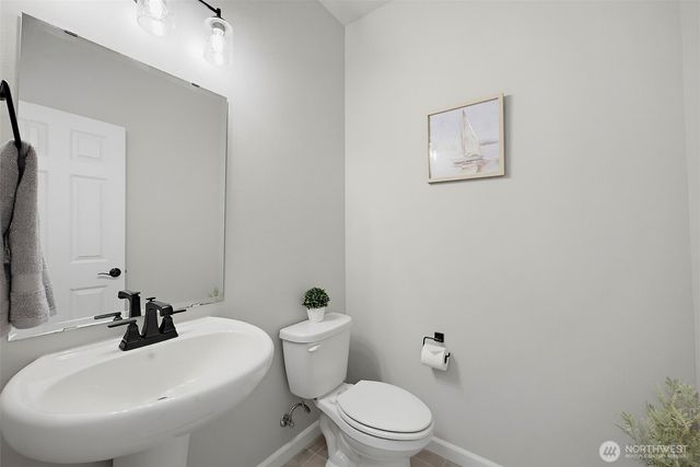 12836 Jammer Place NW, Silverdale, WA 98383