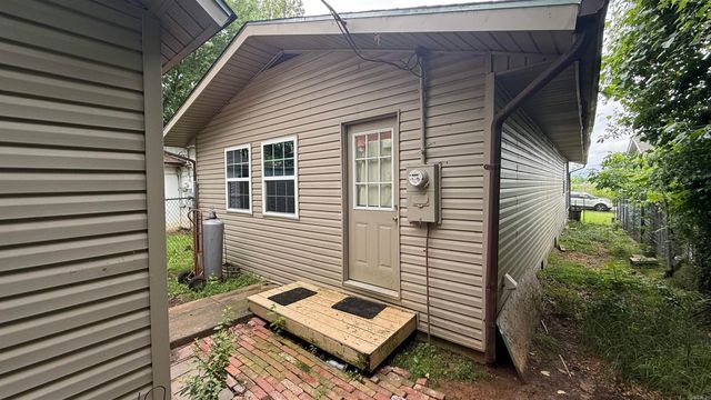 25 Shoreline Drive, Mayflower, AR 72106