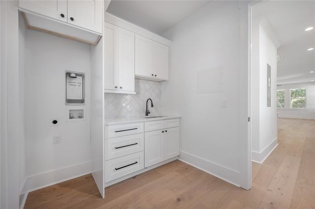 802 E WILDER AVENUE, Tampa, FL 33603