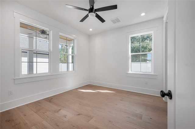802 E WILDER AVENUE, Tampa, FL 33603