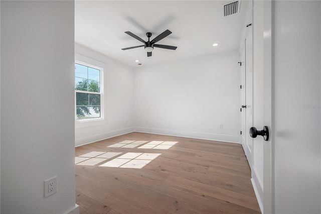802 E WILDER AVENUE, Tampa, FL 33603