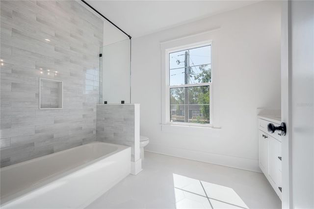 802 E WILDER AVENUE, Tampa, FL 33603