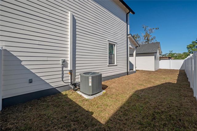802 E WILDER AVENUE, Tampa, FL 33603