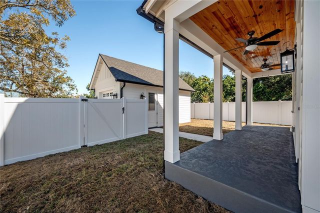 802 E WILDER AVENUE, Tampa, FL 33603