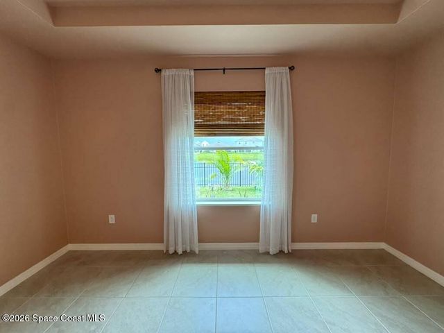 2412 Carrick Street NW, Palm Bay, FL 32907