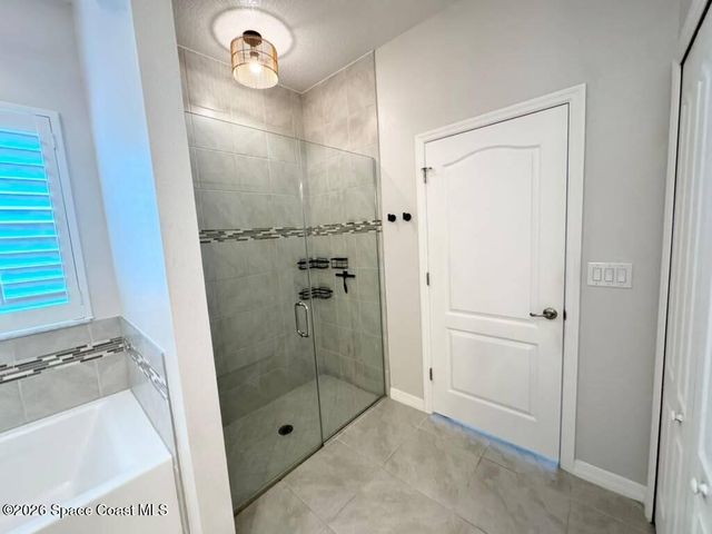 2412 Carrick Street NW, Palm Bay, FL 32907