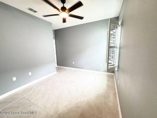 2412 Carrick Street NW, Palm Bay, FL 32907