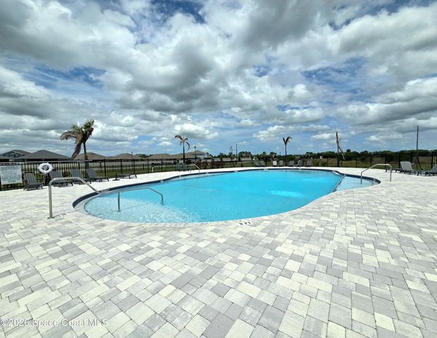 2412 Carrick Street NW, Palm Bay, FL 32907