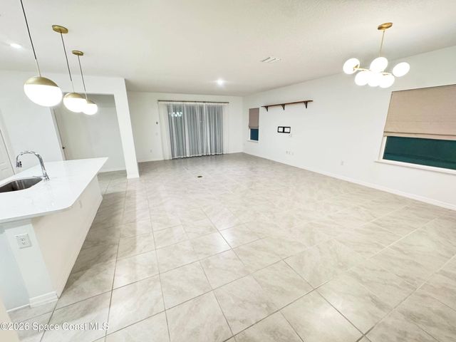 2412 Carrick Street NW, Palm Bay, FL 32907