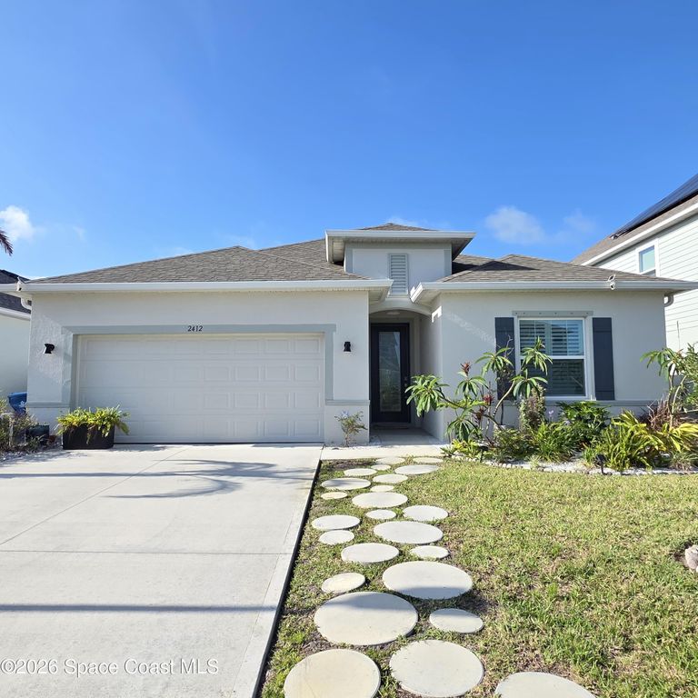 2412 Carrick Street NW, Palm Bay, FL 32907