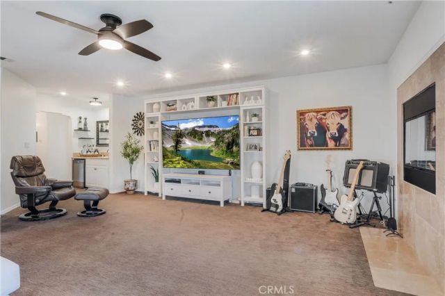 735 Ultimo, Long Beach, CA 90804