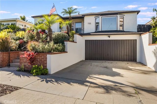 735 Ultimo, Long Beach, CA 90804