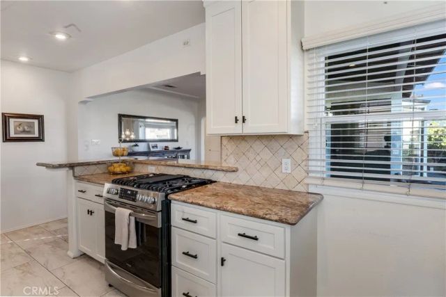 735 Ultimo, Long Beach, CA 90804