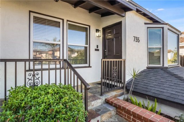 735 Ultimo, Long Beach, CA 90804