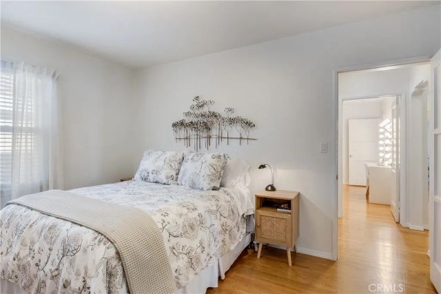 735 Ultimo, Long Beach, CA 90804