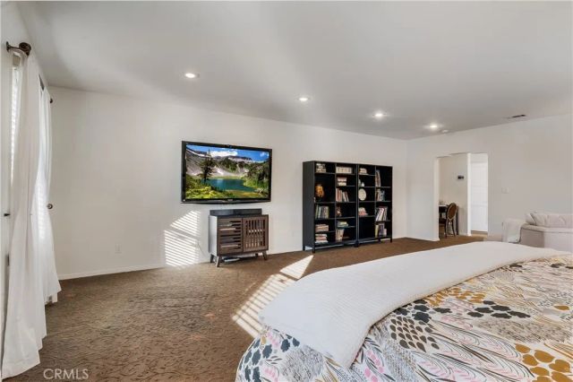 735 Ultimo, Long Beach, CA 90804