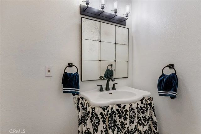 735 Ultimo, Long Beach, CA 90804