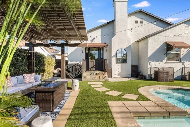 735 Ultimo, Long Beach, CA 90804