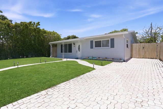715 Green Street, West Palm Beach, FL 33405