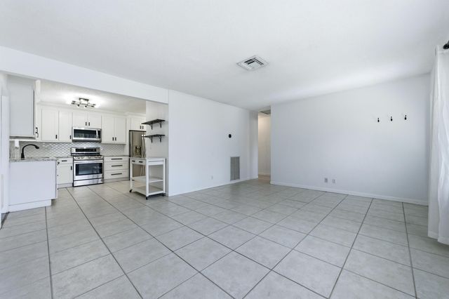 715 Green Street, West Palm Beach, FL 33405