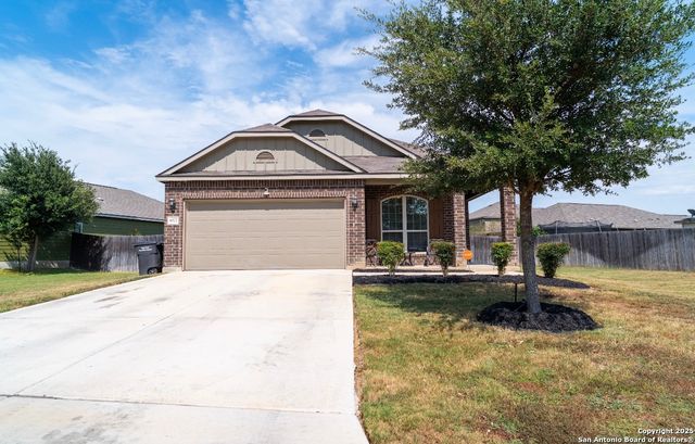 8002 Glasgow, San Antonio, TX 78223