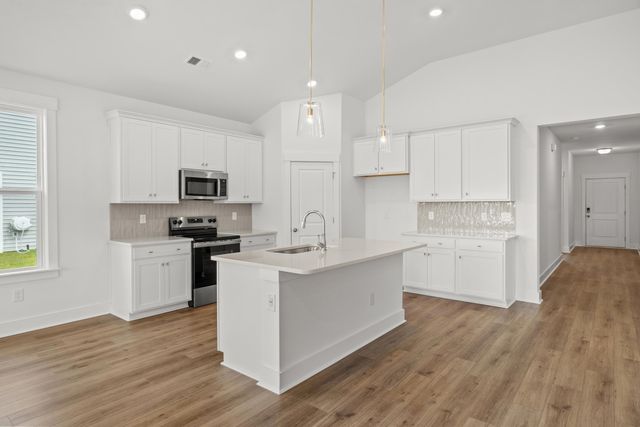 259 Letha Dr, Longs, SC 29568