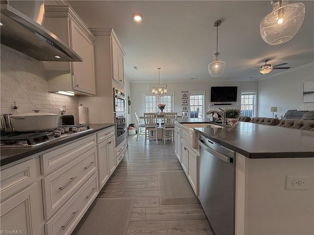 1952 Channel Street, Graham, NC 27253