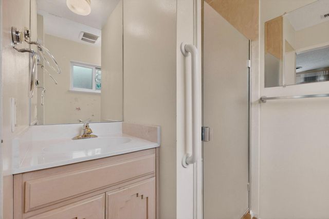 14316 Piedras Road NE, Albuquerque, NM 87123