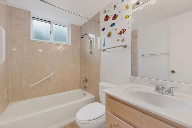 14316 Piedras Road NE, Albuquerque, NM 87123