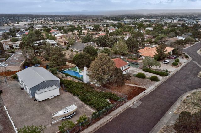 14316 Piedras Road NE, Albuquerque, NM 87123