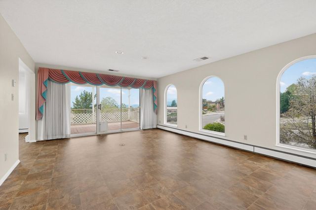14316 Piedras Road NE, Albuquerque, NM 87123