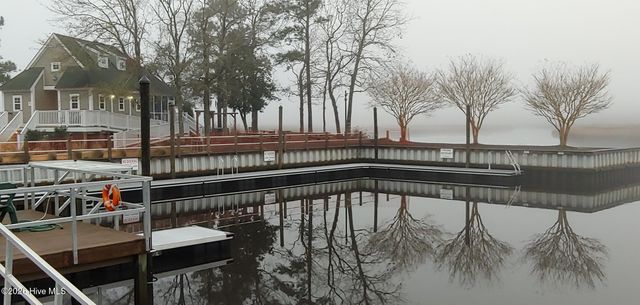 307 Jarret Bay Court SE, Bolivia, NC 28422
