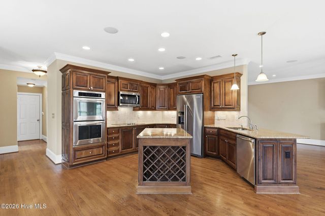 307 Jarret Bay Court SE, Bolivia, NC 28422