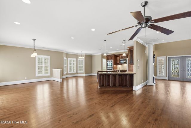 307 Jarret Bay Court SE, Bolivia, NC 28422