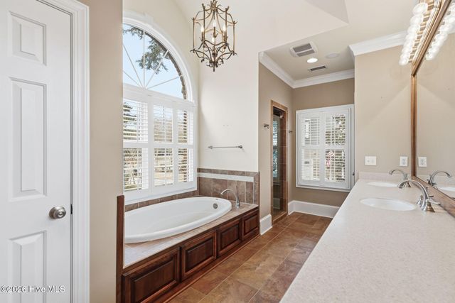 307 Jarret Bay Court SE, Bolivia, NC 28422