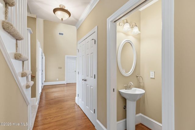 307 Jarret Bay Court SE, Bolivia, NC 28422